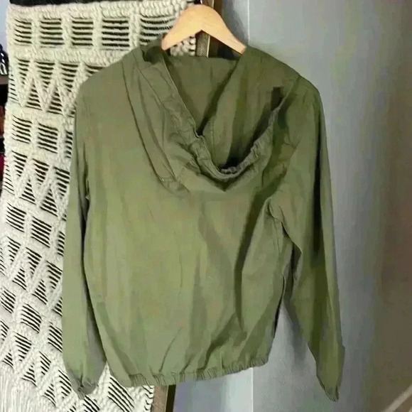 Demon & Flower Ricky Singh - Picture 4 of 4